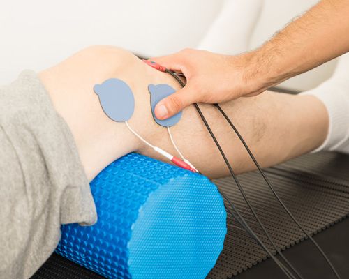 Anwendung Elektrotherapie - Physiotherapie Aedtner