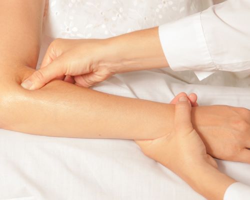 Anwendung Massage nach Marnitz - Physiotherapie Aedtner